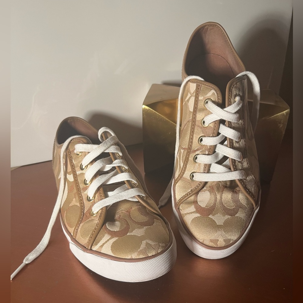 Coach Women’s Fashion Sneaker
